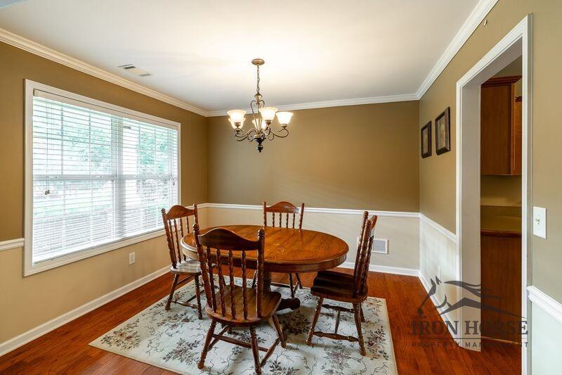 285 Finch Way - Photo 6 of 30