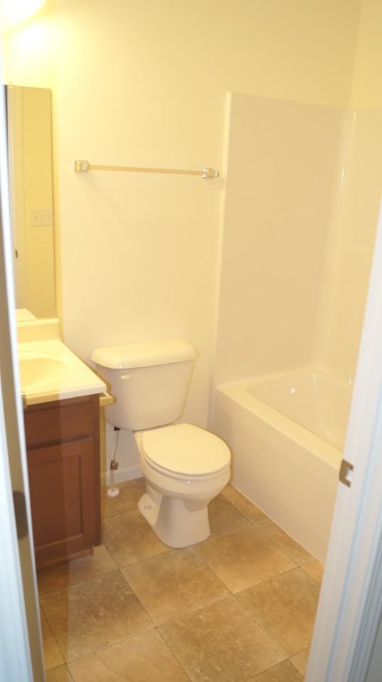 603 W Gay - Photo 5 of 8