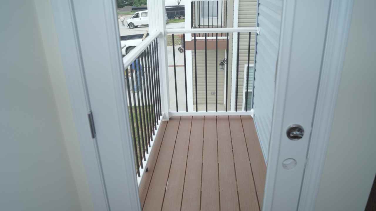 603 W Gay - Photo 7 of 8