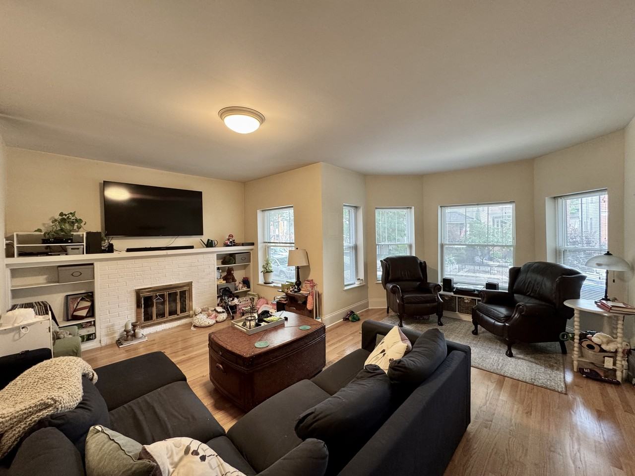 3434 N Bell Ave #1N - Photo 2 of 36