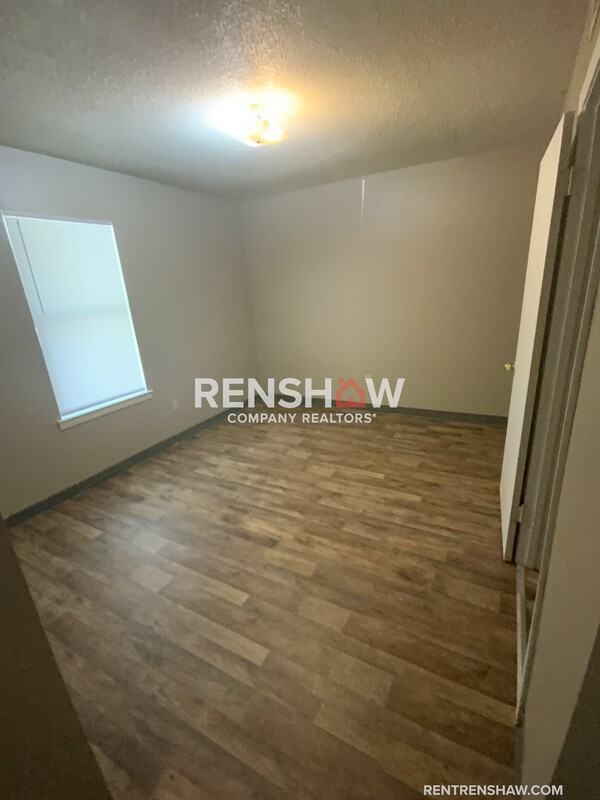 142 Harrison Rd #17 - Photo 5 of 10