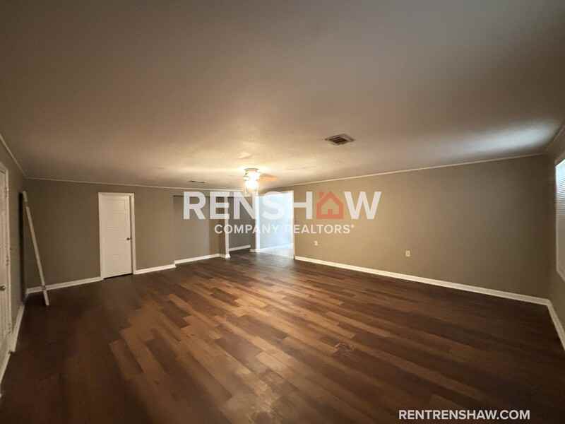1817 Baldwin Ave - Photo 5 of 18