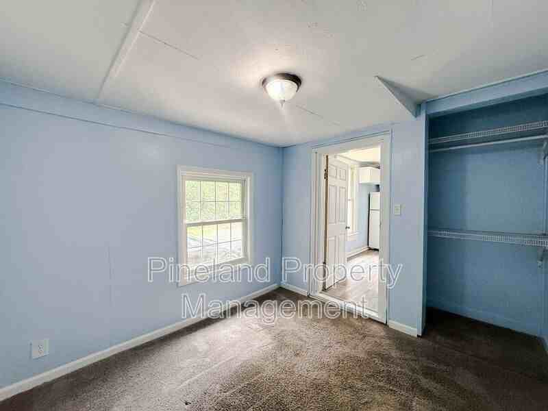 3410 Hill St #A - Photo 6 of 10