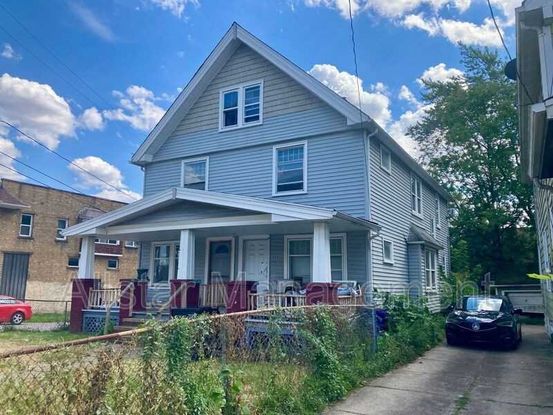 8201 Denison Ave