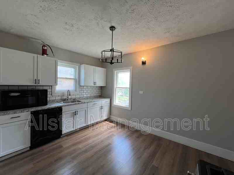 8203 Denison Ave - Photo 2 of 18
