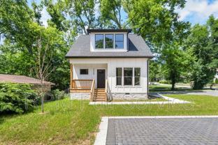 2400 Buchanan St #B - Photo 1 of 1