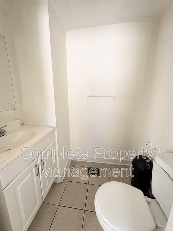 4232 Terrace S - Photo 4 of 7