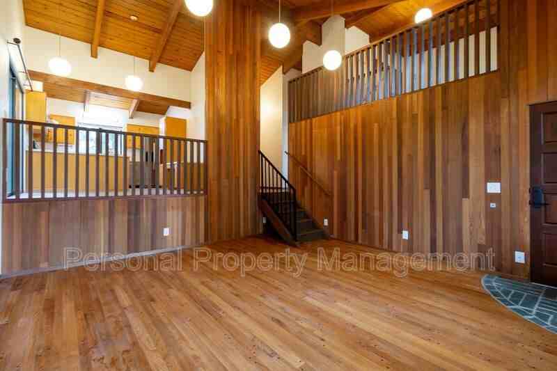 11623 Se Evergreen Hwy - Photo 2 of 20