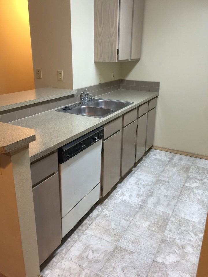 BI1302-1306 - Photo 3 of 24