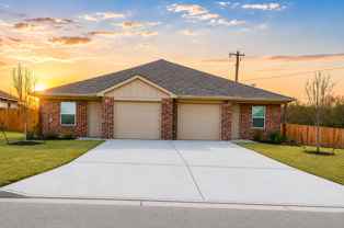 705 Kimble Dr - Photo 1 of 1