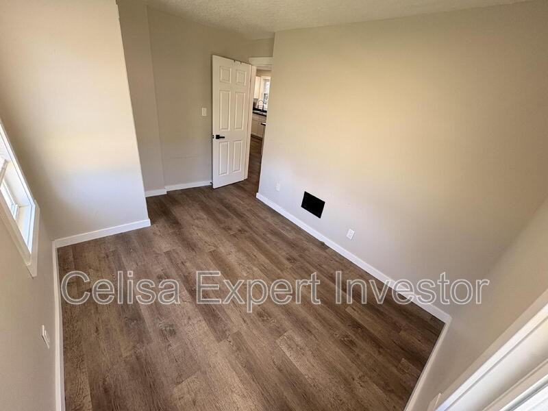 2337 Winter St - Photo 6 of 8
