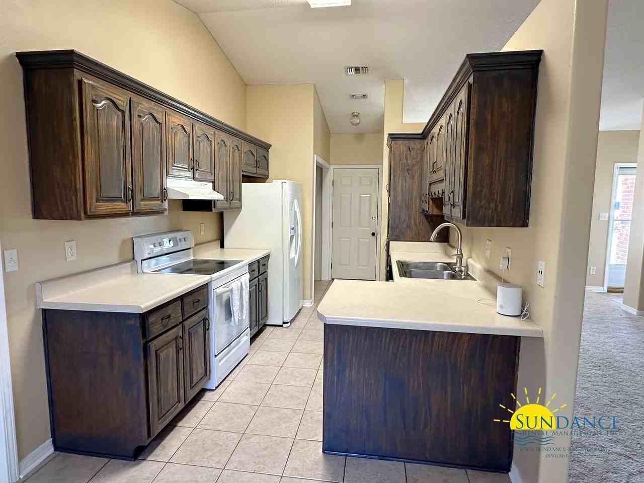 2634 Hidden Estates Cir - Photo 4 of 17