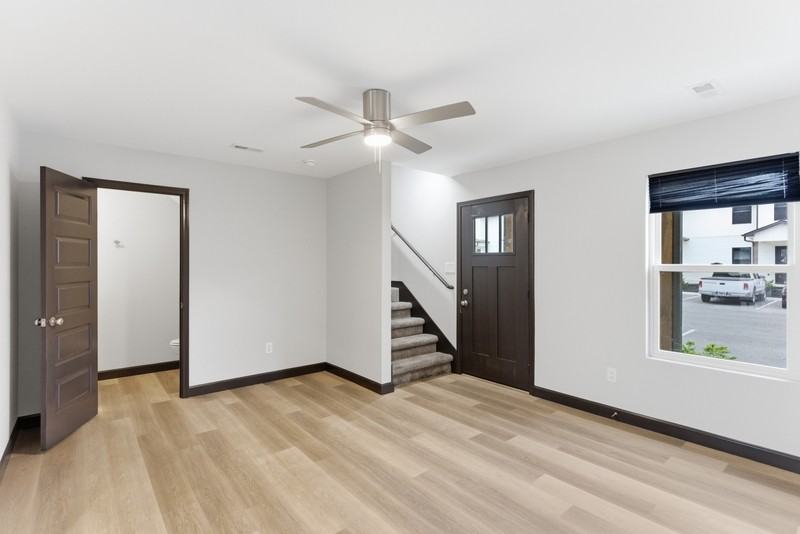 104 Delaney Way - Photo 2 of 10