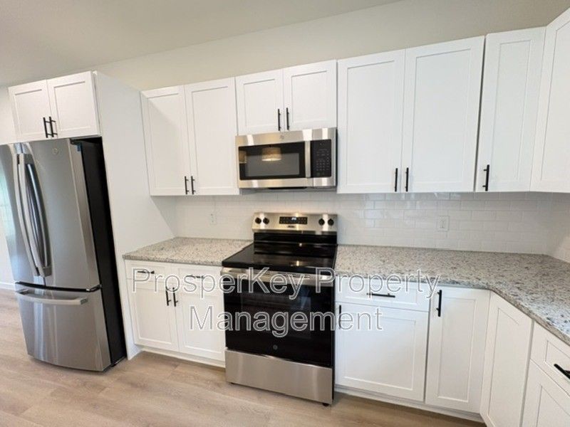 6901 Hunter Rd - Photo 7 of 17