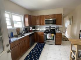 24 Willard Ave #3T - Photo 1 of 1