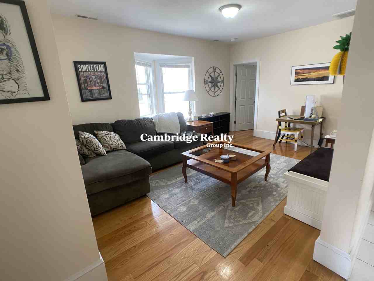 24 Willard Ave #3T - Photo 4 of 21