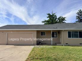 3805 32nd Ave - Photo 1 of 1
