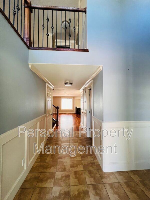 12607 Ne 27th Way - Photo 2 of 19