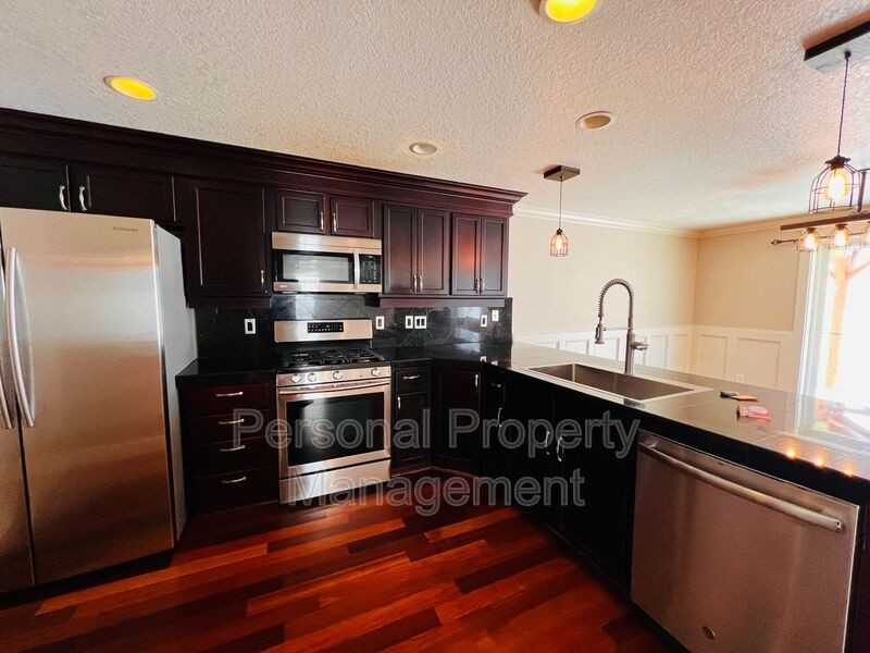 12607 Ne 27th Way - Photo 5 of 19