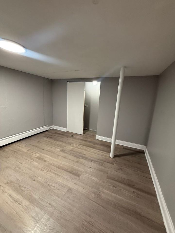 10604 S Walden Parkway - Photo 4 of 17