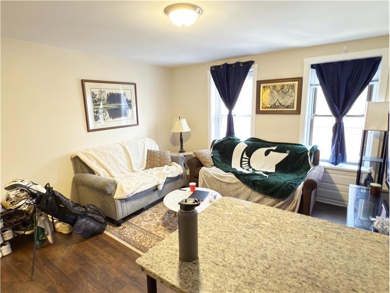 1501 W Fullerton Ave #2 - Photo 5 of 15