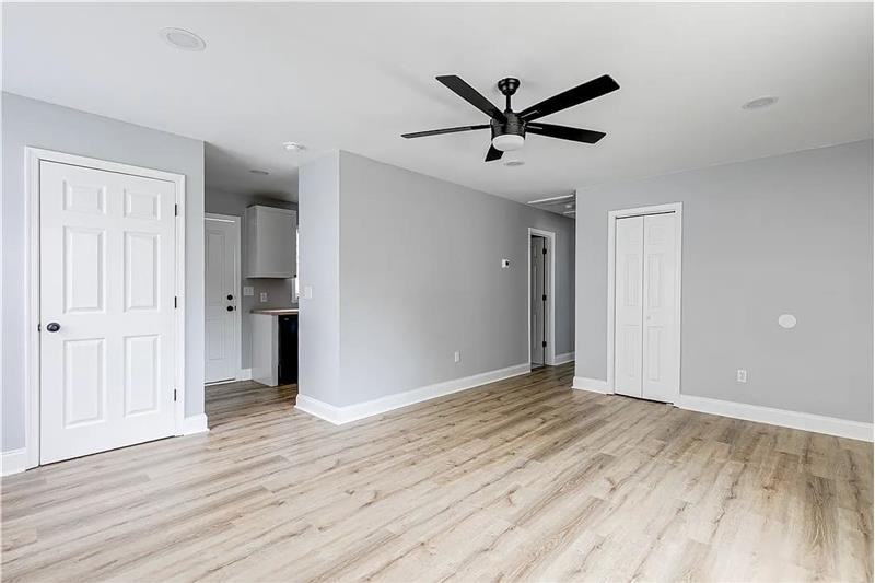 1906 N 29th St - Photo 4 of 13
