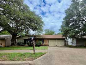 8508 Romney Rd - Photo 1 of 1