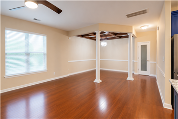 146 Chapel Lk S - Photo 6 of 32