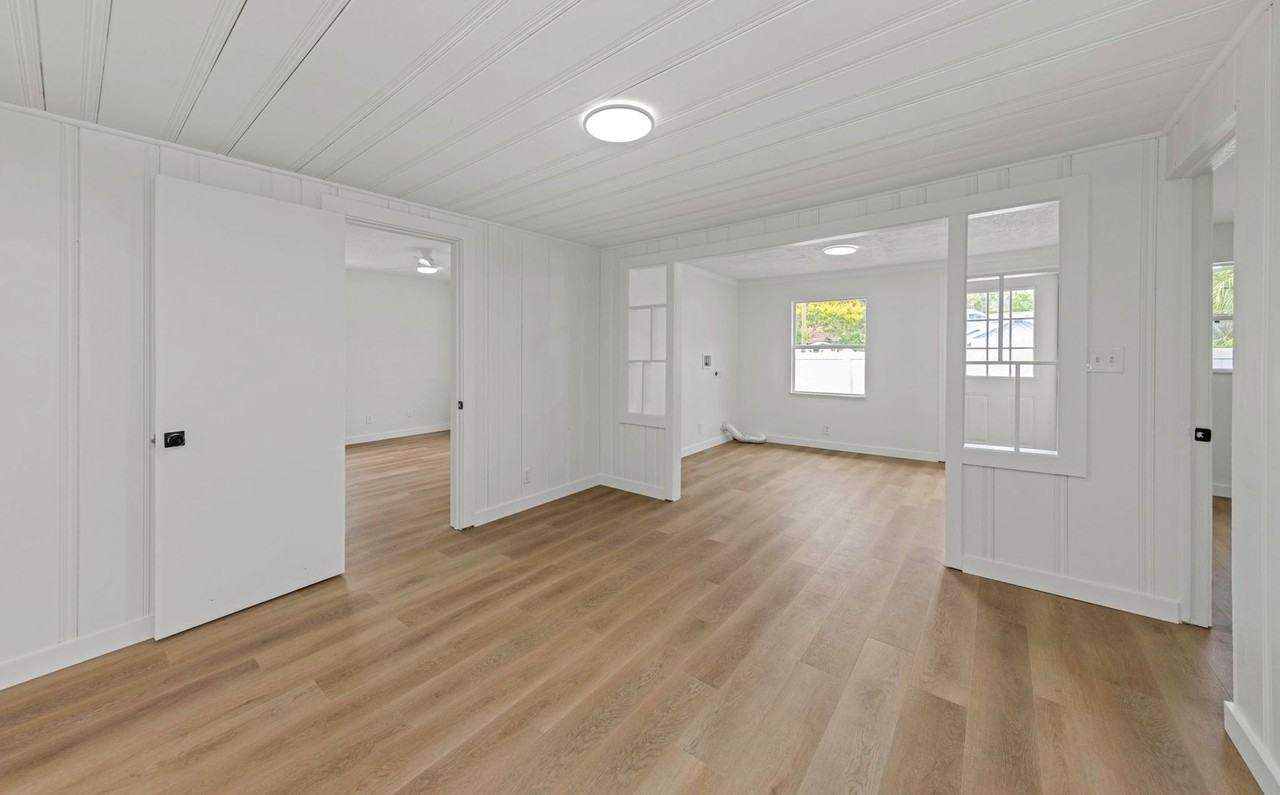 3938 2nd Ave N - Photo 4 of 50