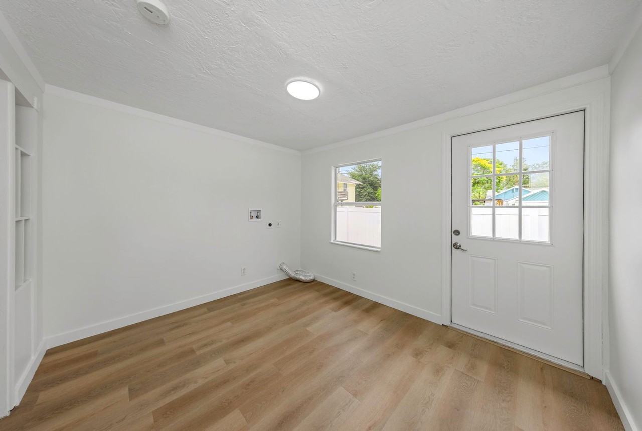 3938 2nd Ave N - Photo 7 of 50