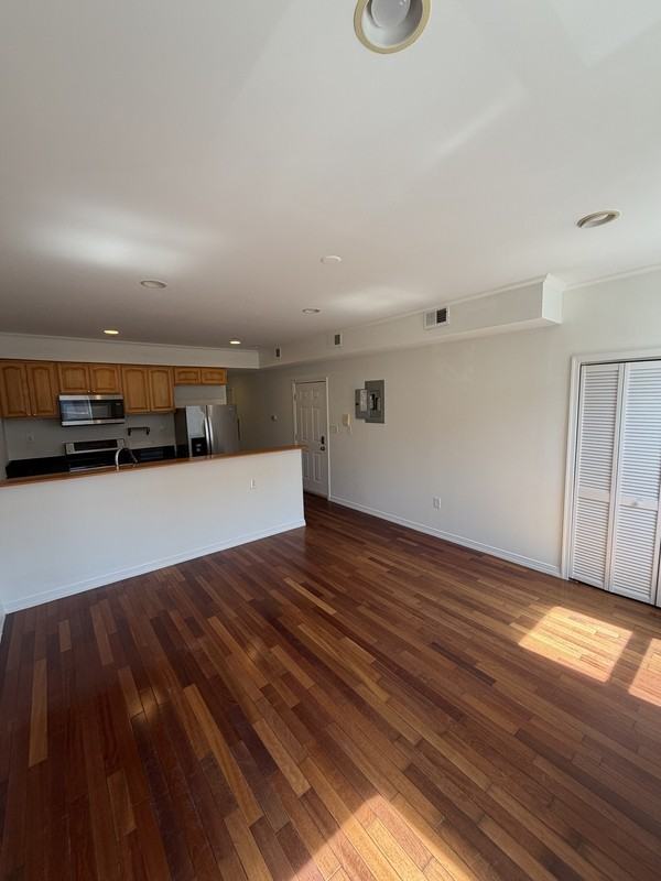 1782 Frankford Ave