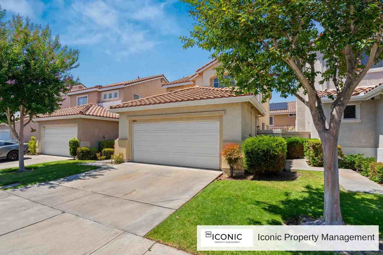 10806 Westonhill Dr - Photo 3 of 37
