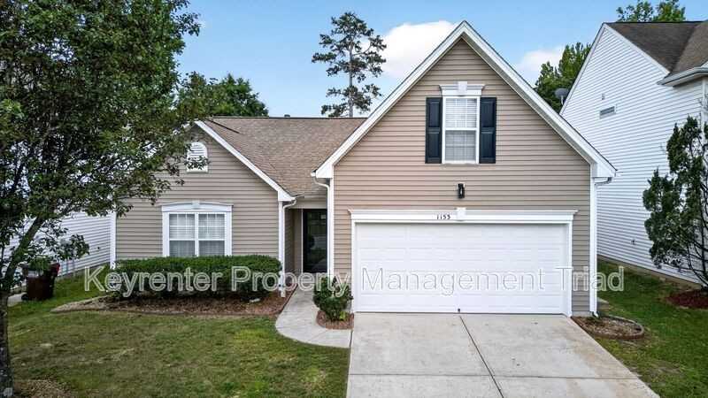 1153 Hawick Dr