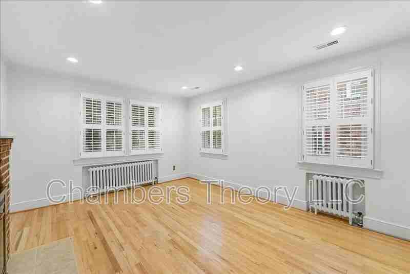 1105 20th St S - Photo 4 of 48