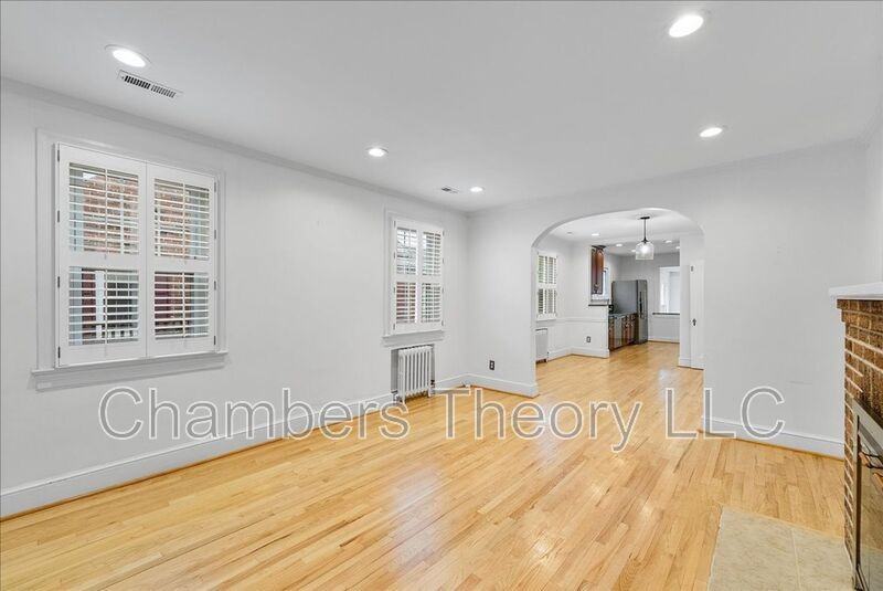 1105 20th St S - Photo 6 of 48