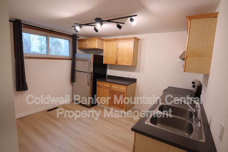 9756 91 St Nw #BS - Photo 6 of 18