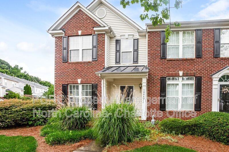 18040 Delmas Dr - Photo 2 of 22
