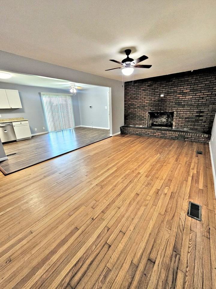601 Clearview St Sw - Photo 2 of 13