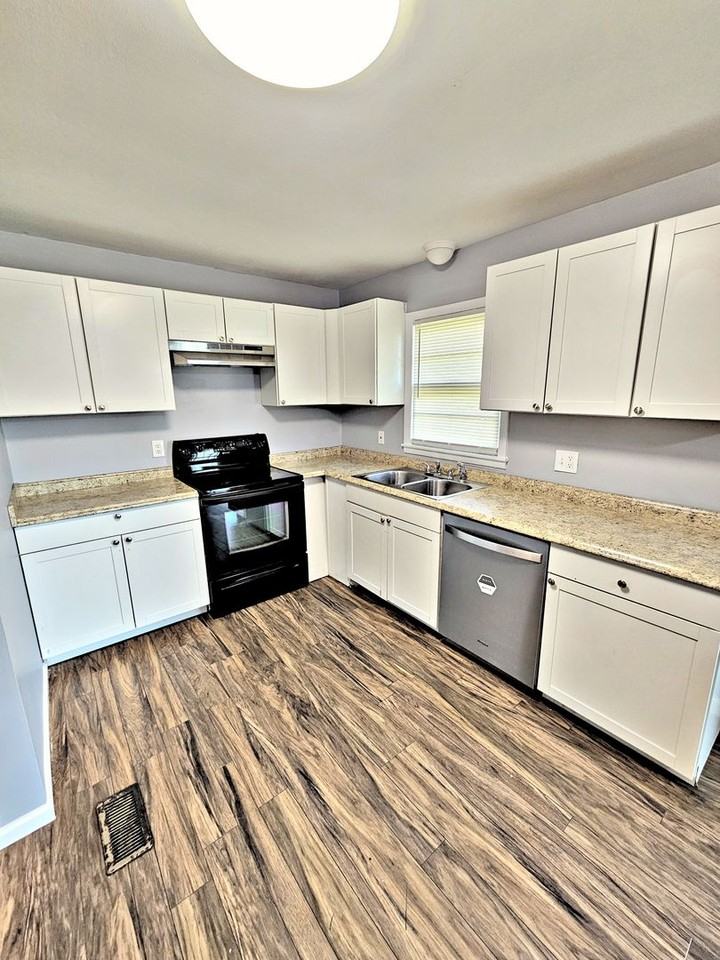 601 Clearview St Sw - Photo 6 of 13