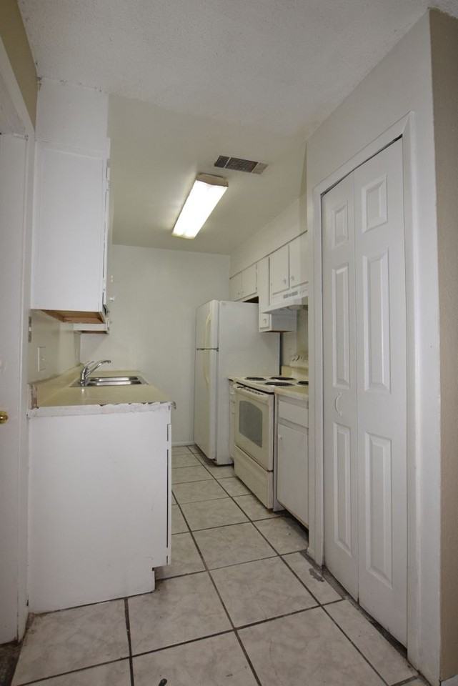 3115 Split Willow Dr - Photo 5 of 30