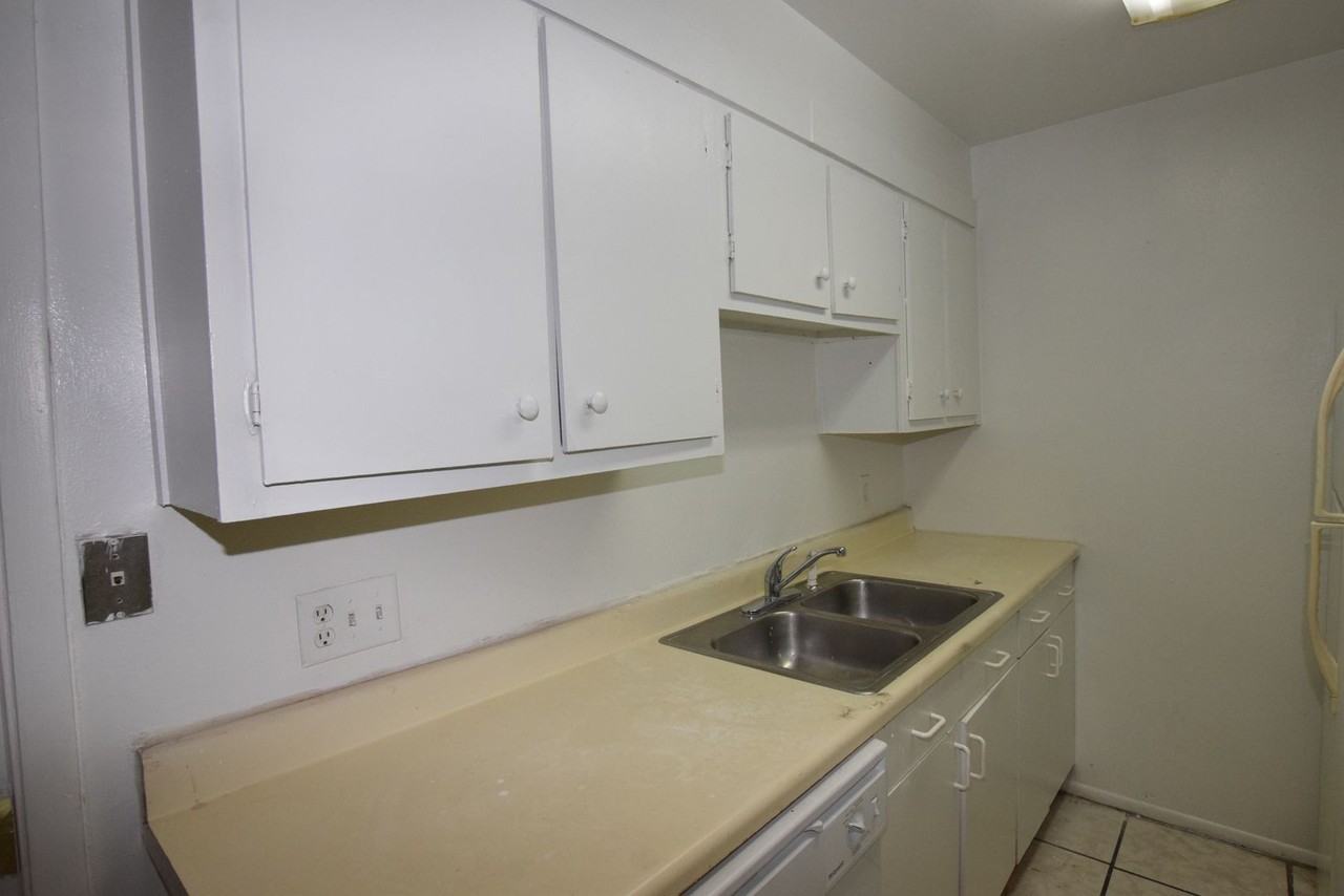 3115 Split Willow Dr - Photo 7 of 30