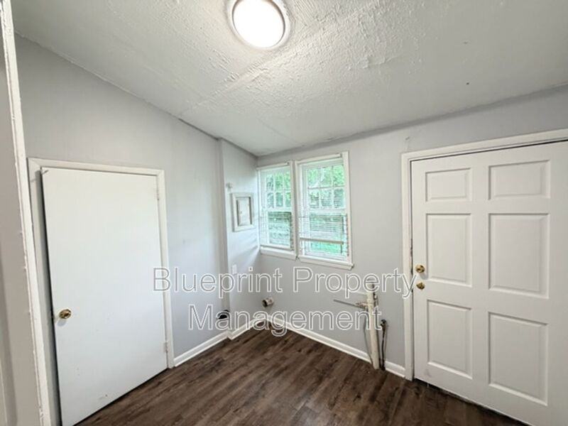 4316 Gadsden St - Photo 7 of 8