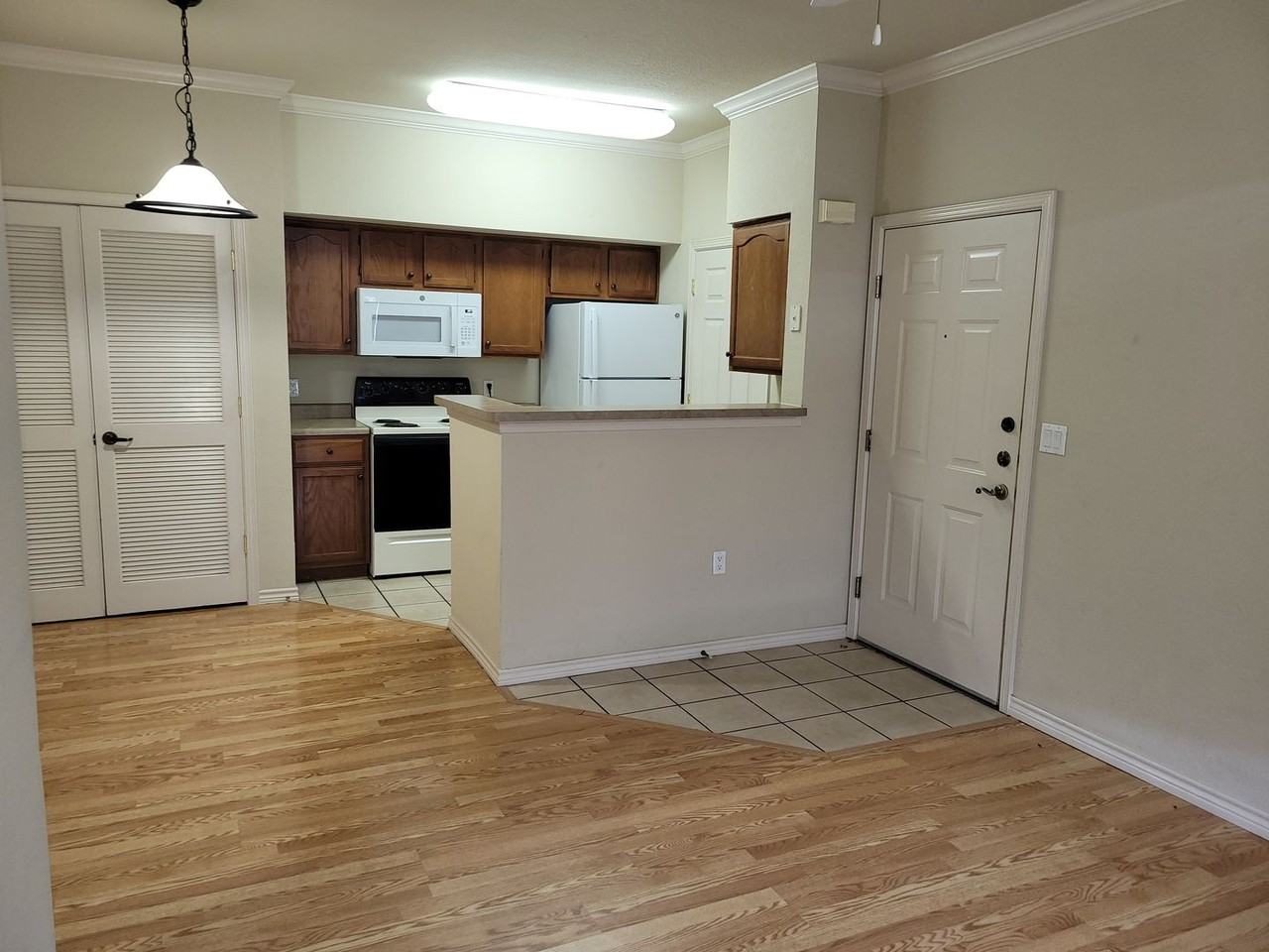 3901 Sonoma Springs Ave #1503 - Photo 4 of 18