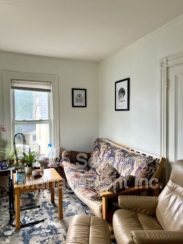 21 Lafayette Pl - Photo 5 of 21