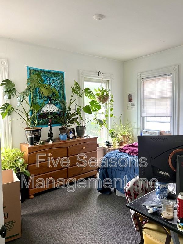 21 Lafayette Pl - Photo 6 of 21