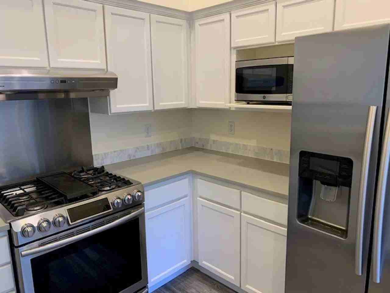 7467 Clamdigger Dr - Photo 3 of 19