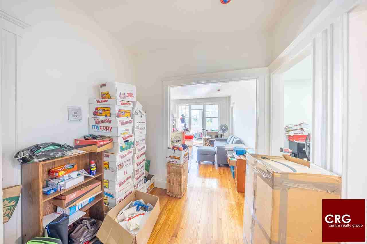 238 S Huntington Ave #10 - Photo 5 of 14