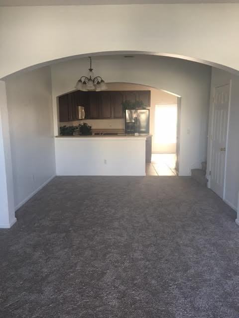 16546 Cedar Crest Dr - Photo 4 of 7