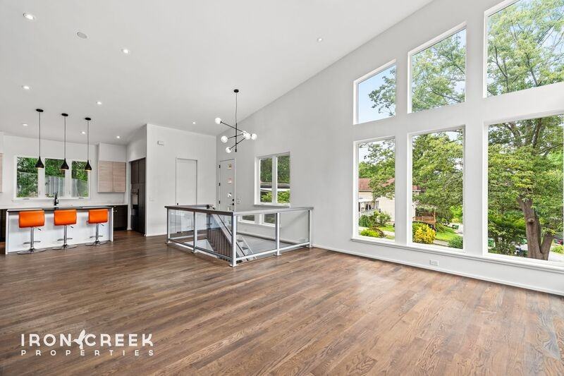 54 Branning St - Photo 4 of 33