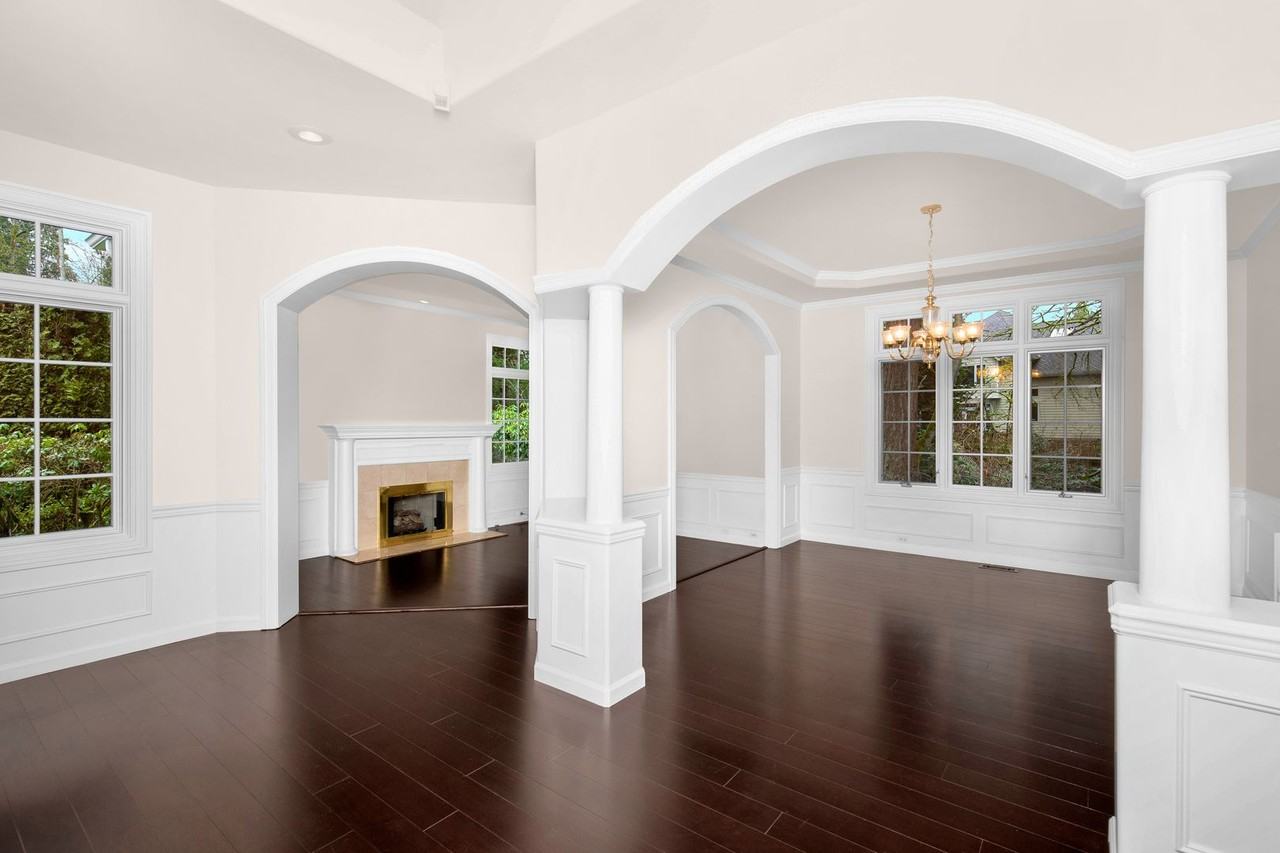 4921 166th Ct Ne - Photo 4 of 26